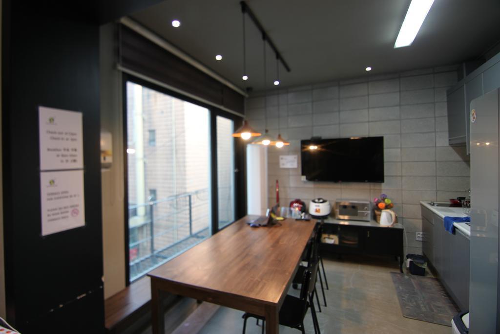 24 Guesthouse Garosugil - Gangnam Seoul Exterior foto